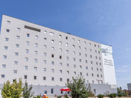 建筑位于Sofia132 Mimi Balkanska Str. 1