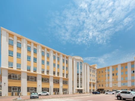 建筑位于MuscatAl Nahdah Road, All Wattayah, 2nd Floor, Tamimah Building 1