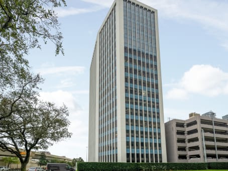 建筑位于Houston2100 West Loop South, Uptown, 8th floor 1