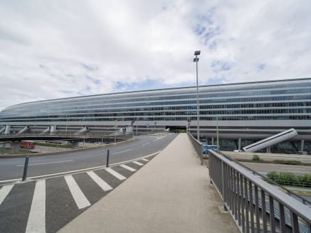 建筑位于Frankfurt am MainAm Flughafen 12, 5th floor 1