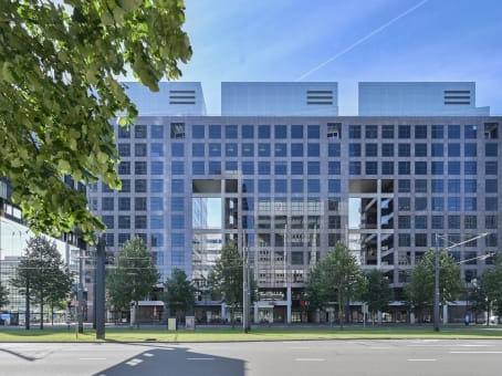 建筑位于RotterdamWeena 290 1