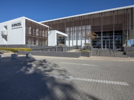 Building at Willow Wood Office Park, Cnr 3rd Ave & Cedar Road, Broadacres in Johannesburg 1