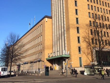 建筑位于HelsinkiMannerheiminaukio 1 1