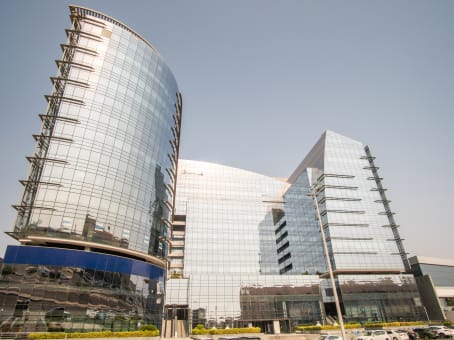 建筑位于JeddahPrince Sultan street, Zahran Business Centre, 12th floor, AsSalamah 1