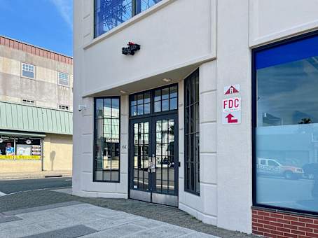 建筑位于Englewood61 W Palisade Ave 1
