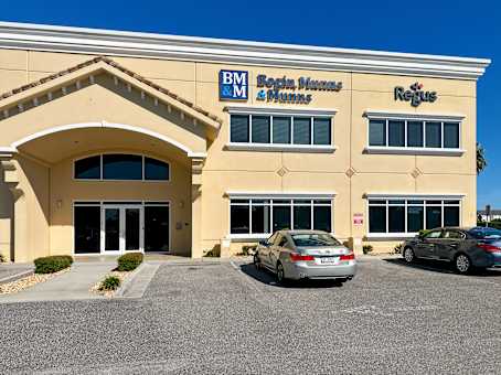 建筑位于代托纳海滩1616 Concierge Blvd, 1st Floor 1