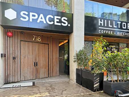 建筑位于Los Angeles718 South Hill Street, Suite 300, 3rd & 5th Floor 1