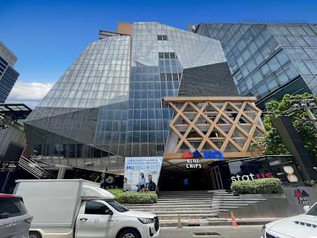 Building at No. 139, Soi Sukhumvit 63 Thong Lor 10, Sukhumvit Road, Khlong Tan Nuea, Wattana, Blue Chips Building, 3rd-7th Floor in Bangkok 1