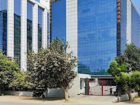 建筑位于NoidaRegus Tower, Regus Tower, 4th floor, Plot No.18. Sector 142 1
