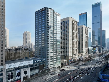 建筑位于沈阳青年大街167号, 27层, 沈河区 1