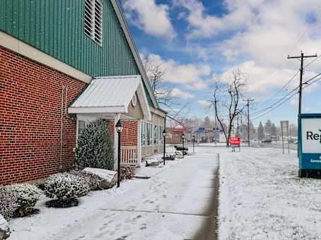 Building at 5360 Genesee St, Suite 203 in Bowmansville 1