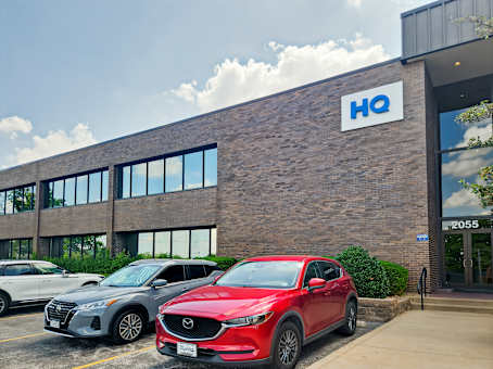 Building at 2055 Craigshire Rd, Suite 410 in St. Louis 1