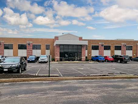 建筑位于Greenfield4848 S 76th St., Suite 110 1