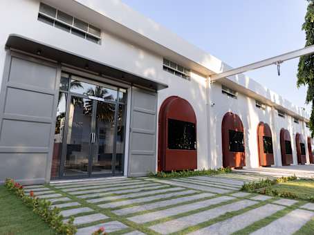 建筑位于Coimbatore626-1, Saravanampatti-Thudiyalur Road, Chinnavedampatti Pos, Near Ramanis Mayuri 1