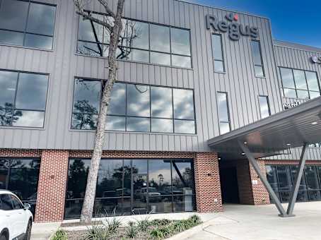建筑位于Conroe1135 Grand Central Parkway 1